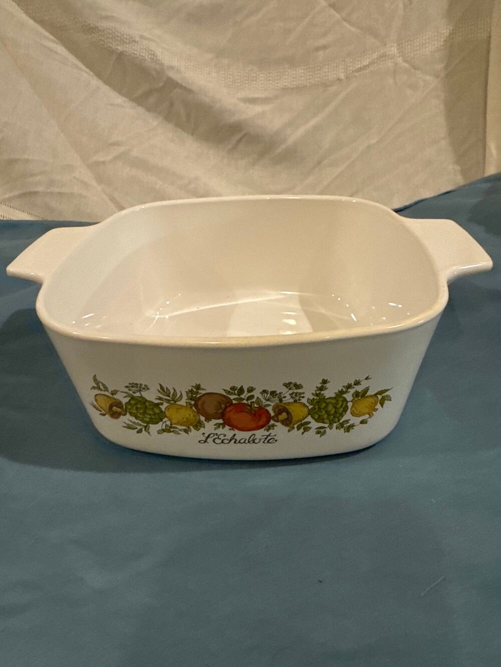 VTG Corning Ware "Spice of Life" L'Echalote 1.5 Liter Casserole Dish (A-1 1/2-B)